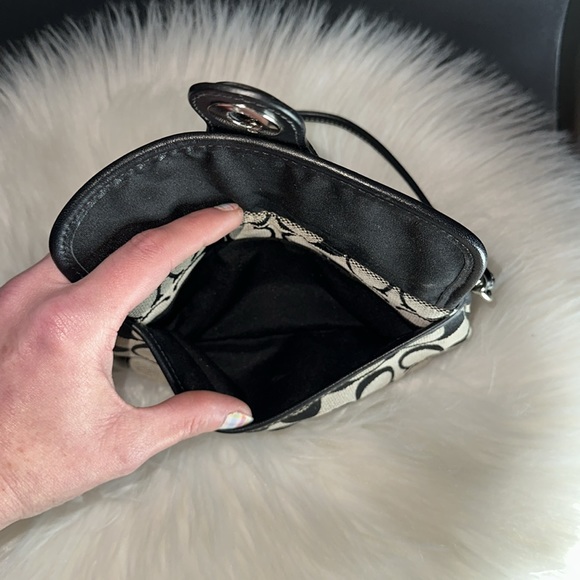 Coach Legacy Ltd. Edition 65th Anniversary  Signature Canvas & Leather Wristlet - Picture 8 of 8